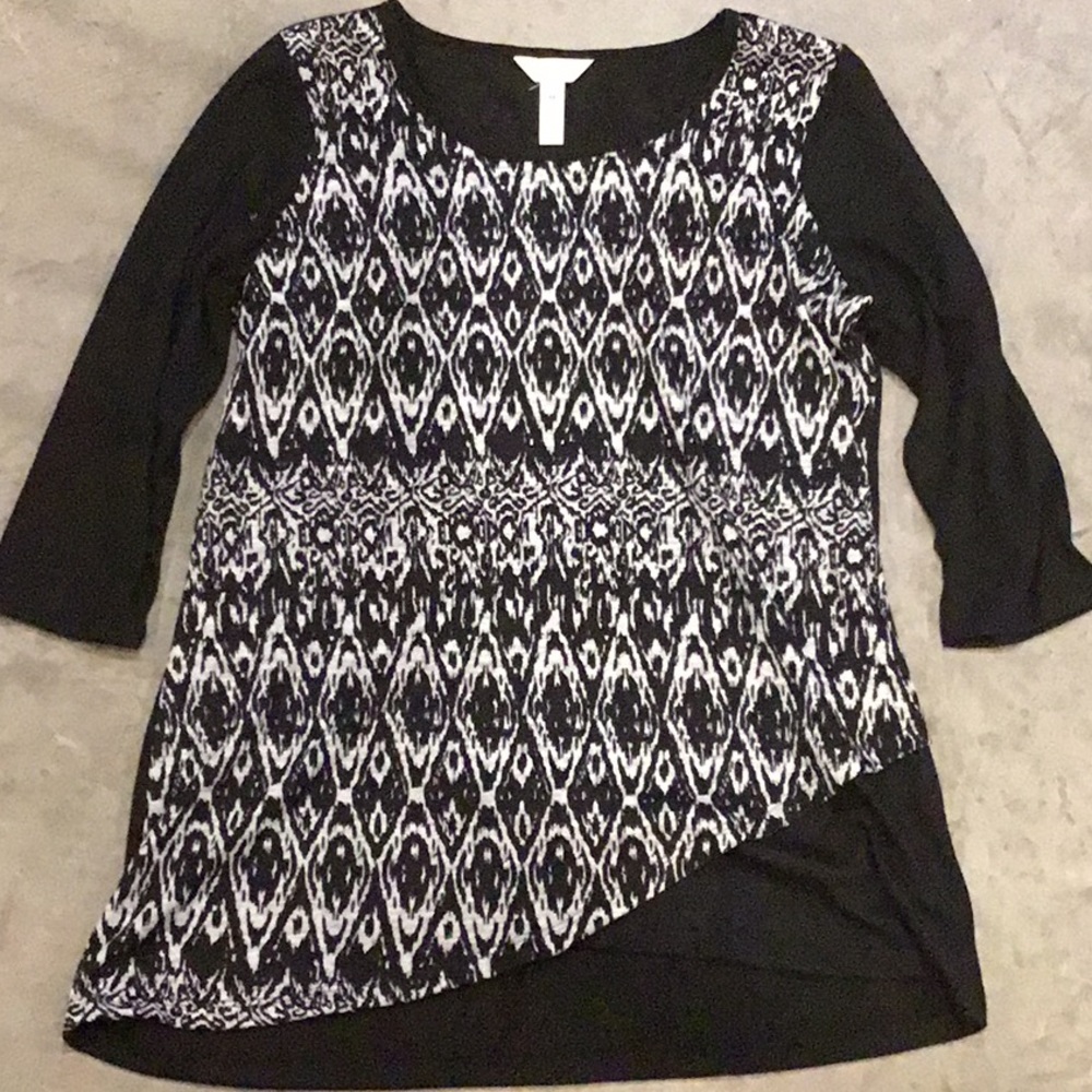 Black and white maternity sweater